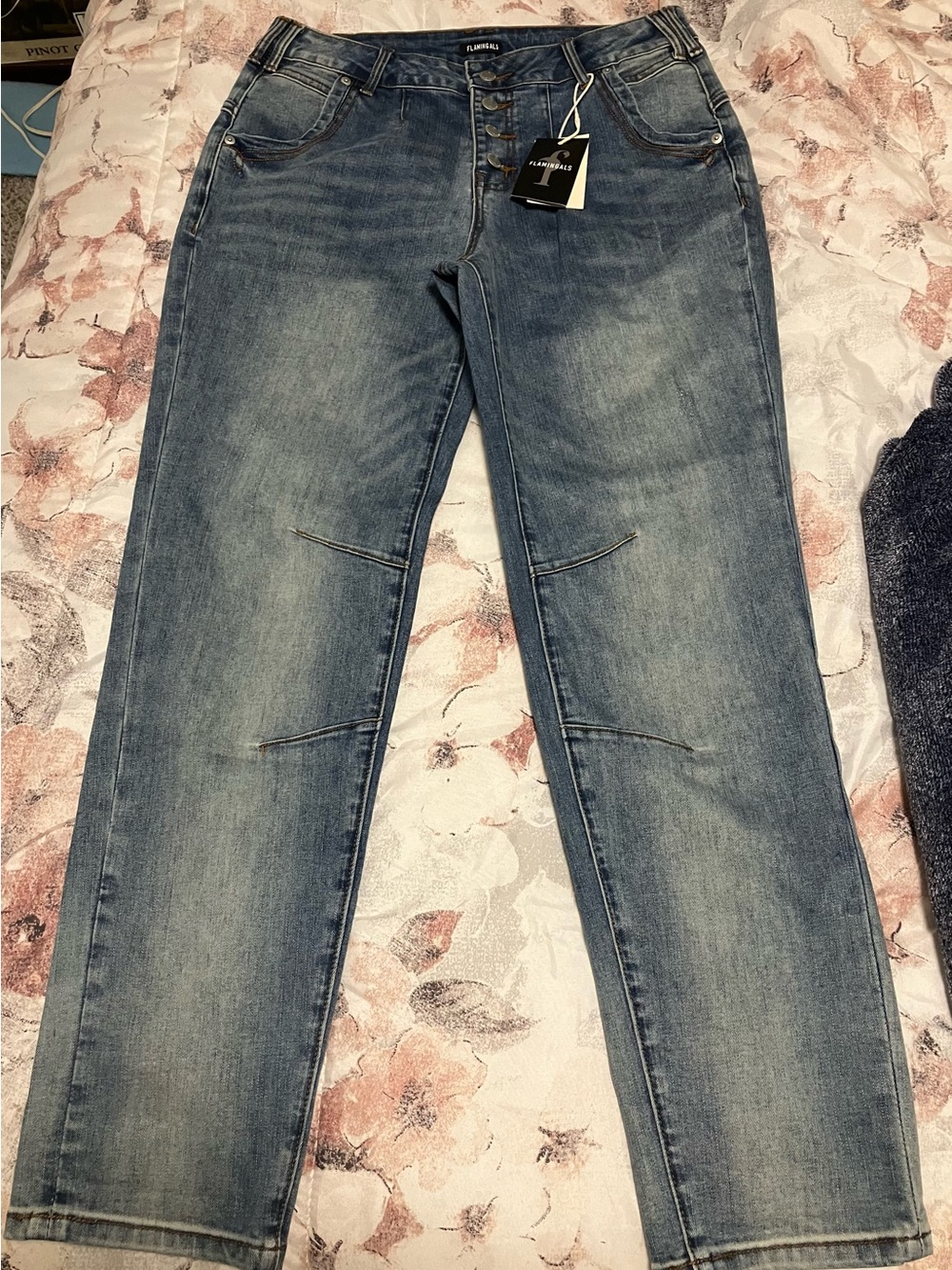 Flamingals Women's Tapered Leg Jeans in Faded Blue